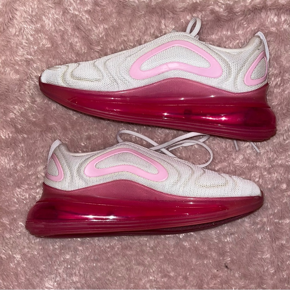 Nike Air Max 720 Pink/Fuchsia